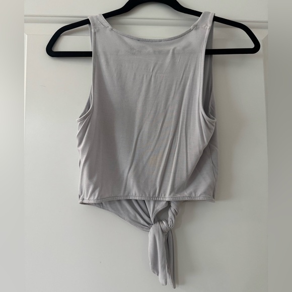 Aritzia Babaton Jeronimo Tie-Front Tank Top - Picture 3 of 4